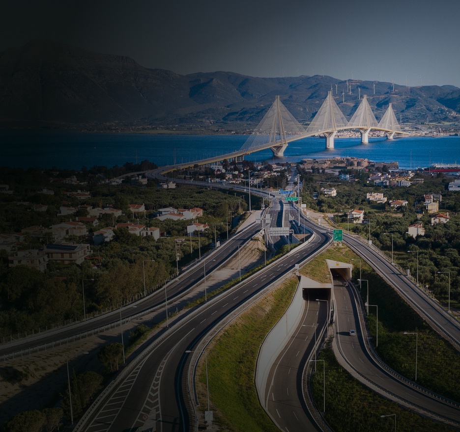 Vue aérienne du pont de Rion-Antirion en Grèce